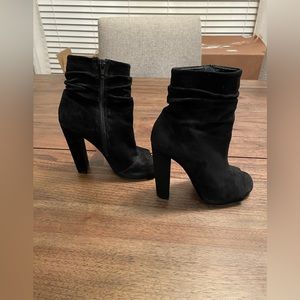 Black Steve Madden booties